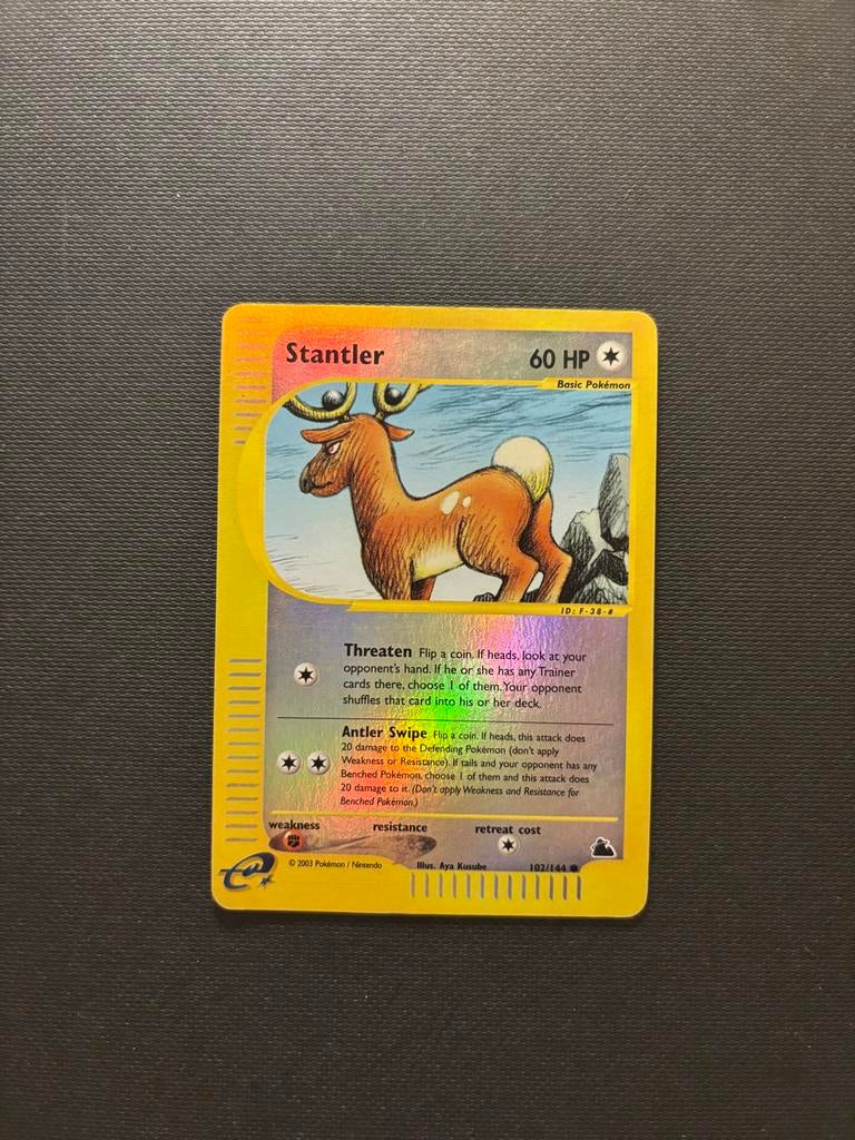 Stantler Pokémon Kaart 102/144 - Holo Foil, Ophalen of Verzenden, Zo goed als nieuw, Losse kaart, Foil