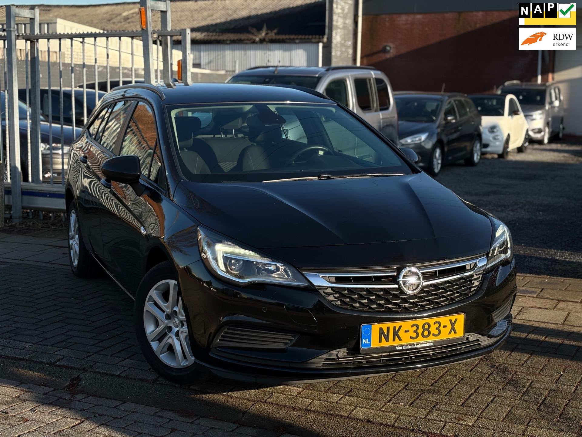 Opel Astra Sports Tourer 1.0 Online Edition | Navigatie | A., Voorwielaandrijving, Stof, Gebruikt, 1178 kg