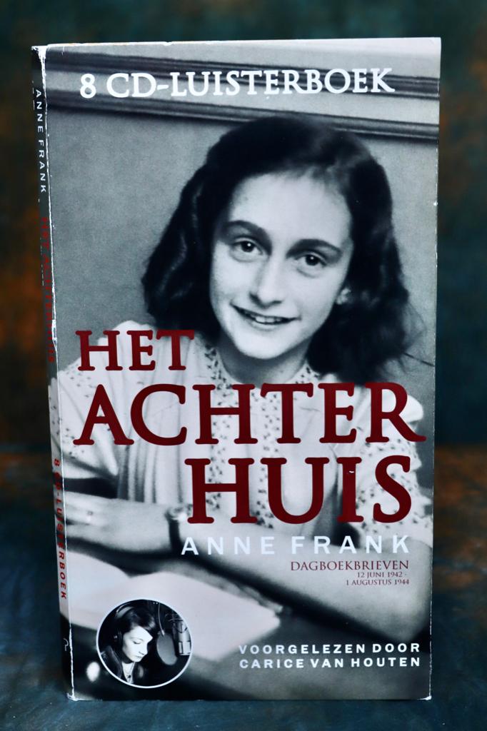Anne Frank luisterboek. 8 cd's. Dagboeken. Achterhuis, Boeken, Ophalen of Verzenden, Anne Frank, Cd, Volwassene