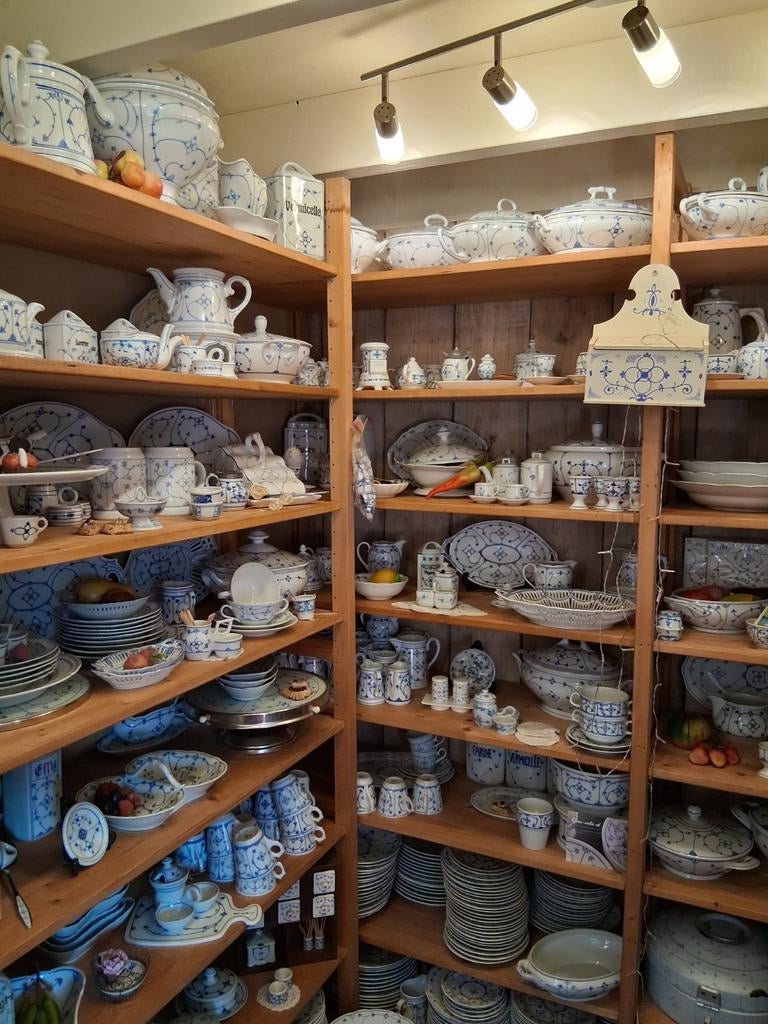Webwinkel  blau saks serviesgoed  jager kahla, Antiek en Kunst, Antiek | Servies compleet, Ophalen of Verzenden