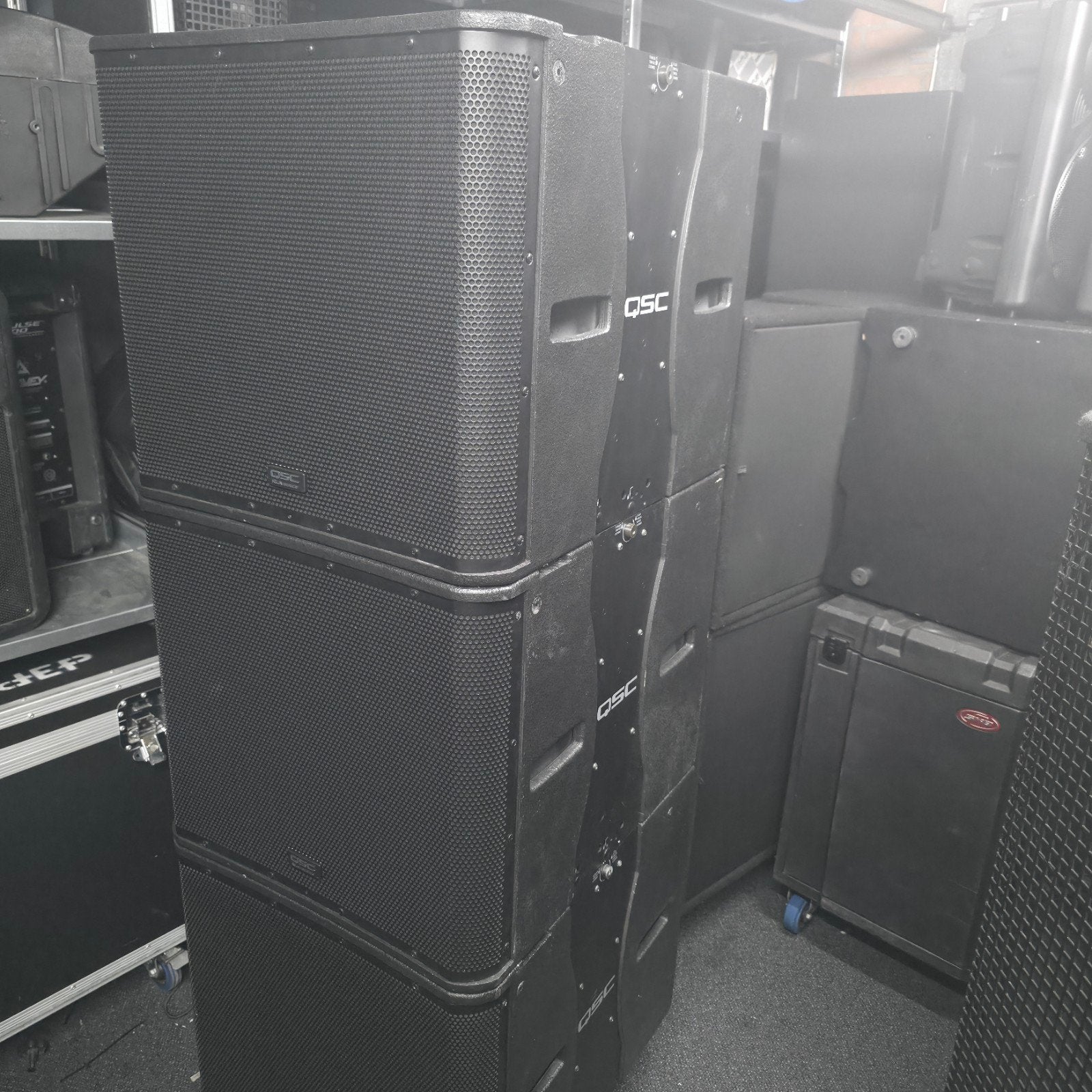 QSC  KLA181 actief  subwoofer   18 inch 1000 watt