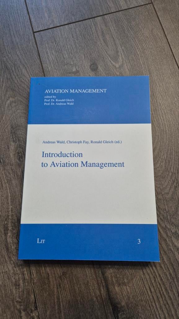 Introduction to Aviation Management, Ophalen of Verzenden