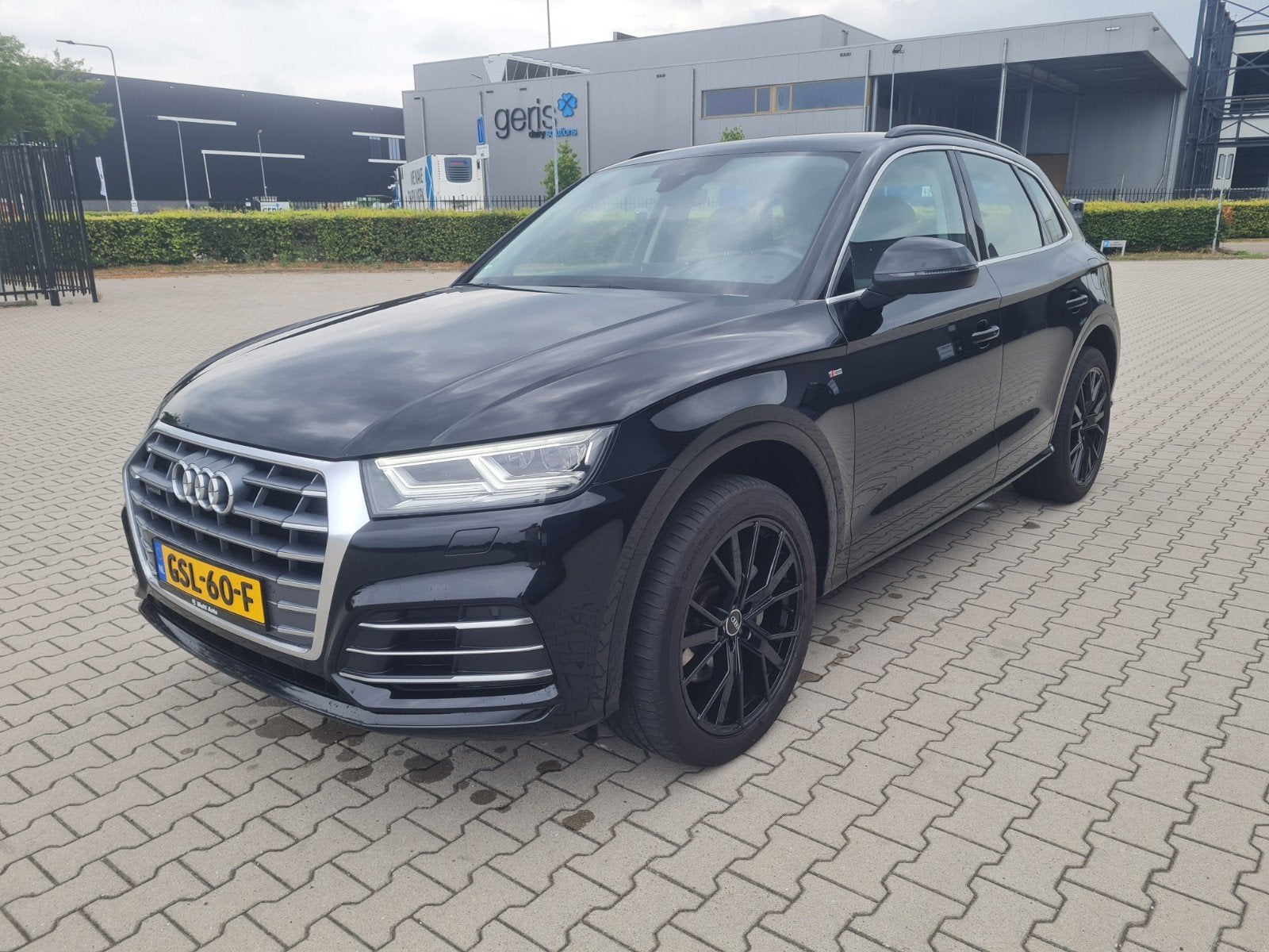 Audi Q5 50 Tfsi e Quattro incl. winterbanden, dakdragers, Auto's, Audi, 2005 kg, 1750 kg, 4 cilinders, Zwart