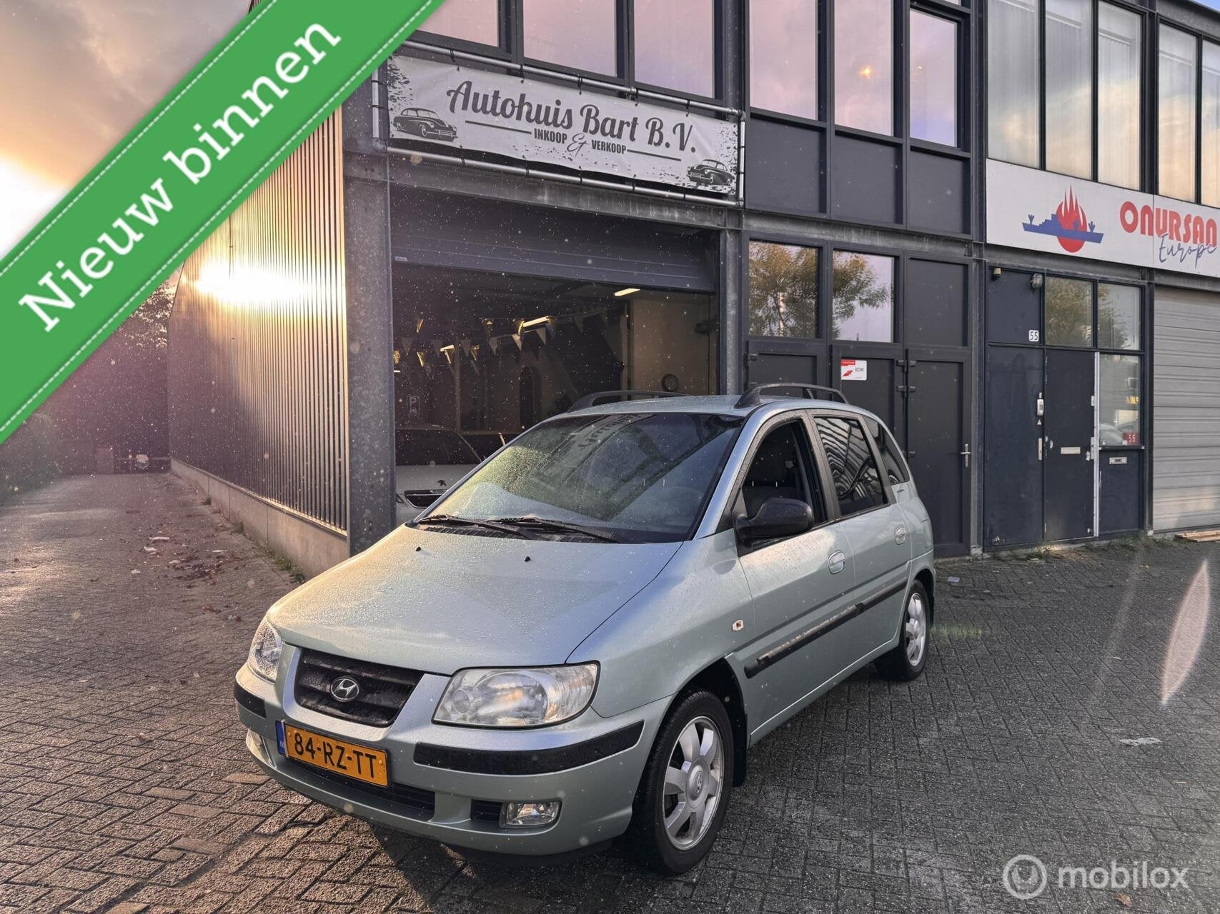 Hyundai Matrix 1.6i Active Cool Airco! Trekhaak! APK! NAP Ra, Auto's, Voorwielaandrijving, Matrix, Stof, Gebruikt