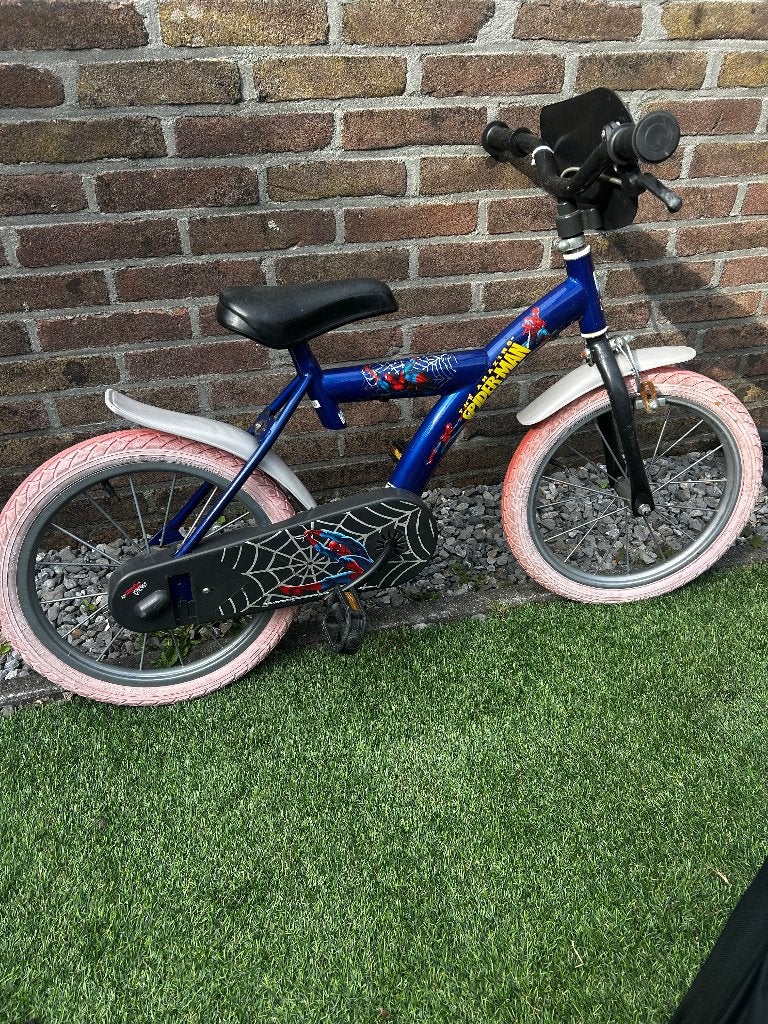 16 inch Spiderman fiets, Ophalen, Gebruikt, Terugtraprem, 16 inch