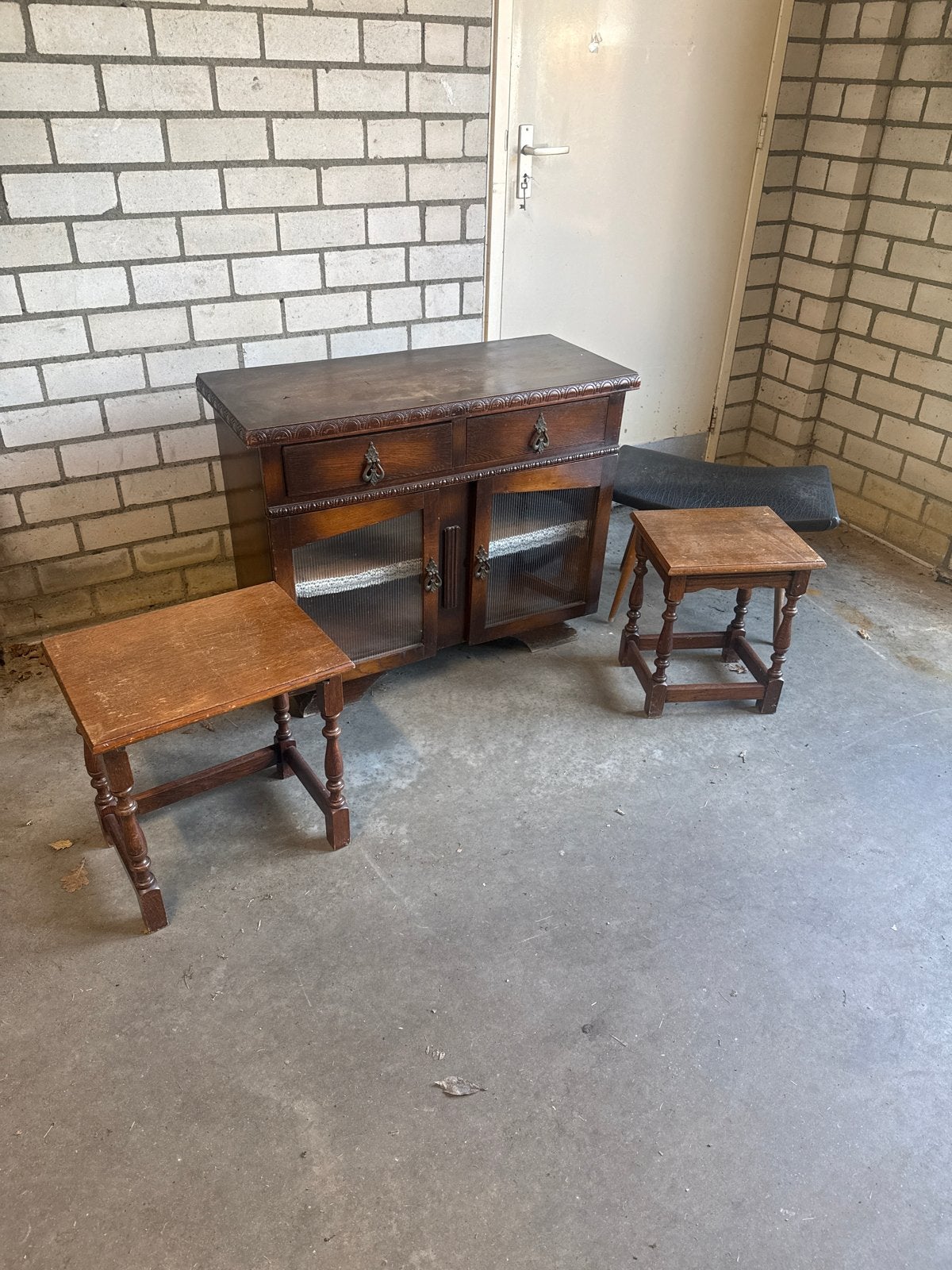 Kastje met bijzettafeltjes vintage, Antiek en Kunst, Ophalen