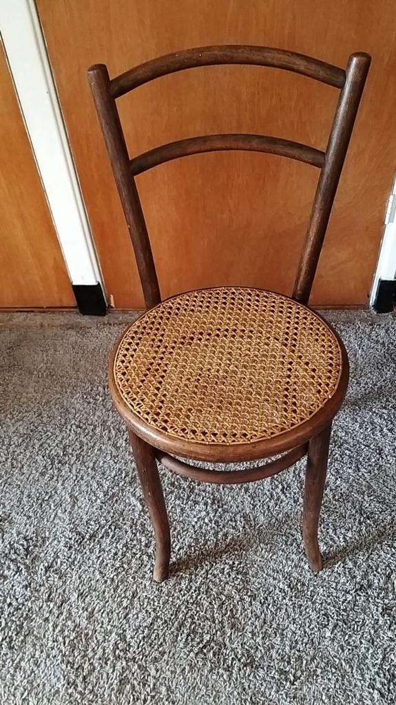 Antieke Fischel stoel met rieten zitting (stijl Thonet), Ophalen