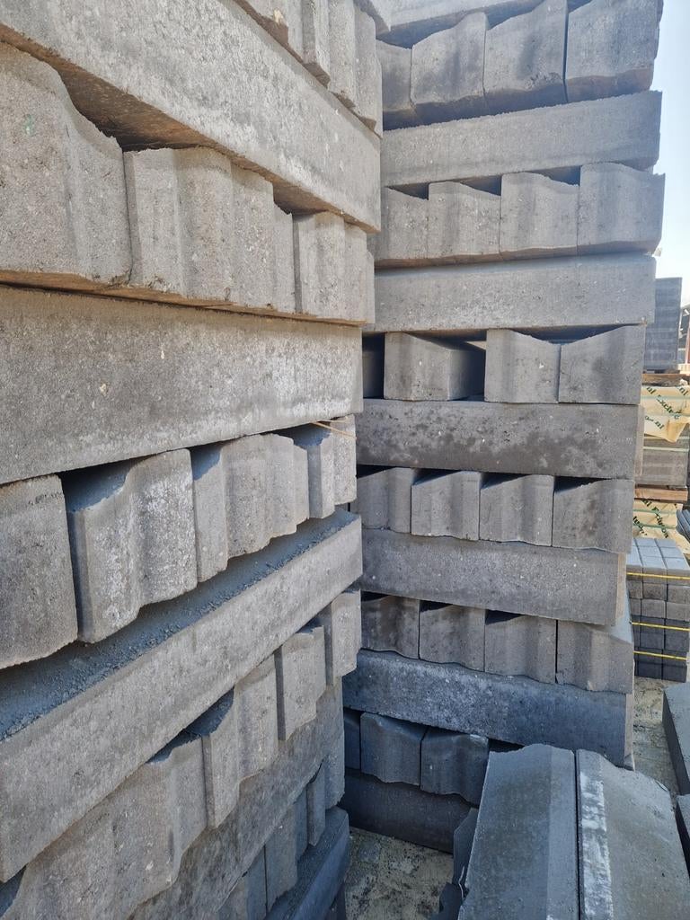 Betonbanden 5x20x20x100 grijs, Ophalen, Overige typen, Nieuw, Minder dan 5 m²