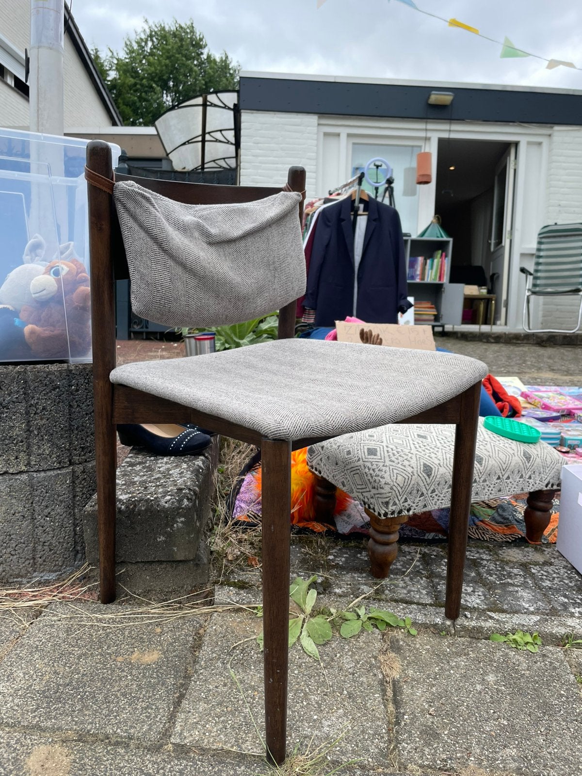 Scandinavische eetkamerstoelen 2 stuks, Huis en Inrichting, Ophalen, Hout, Gebruikt, Twee