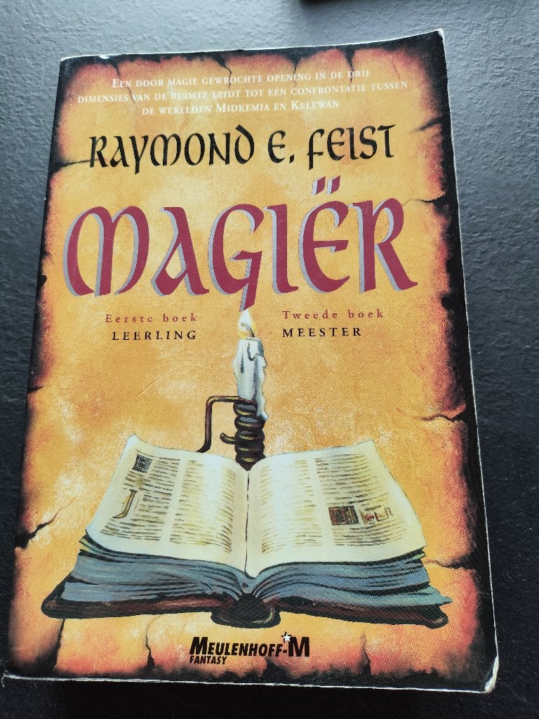 Magiër van Raymond E. Feist Paperback in nette staat, Ophalen of Verzenden, Raymond E. Feist