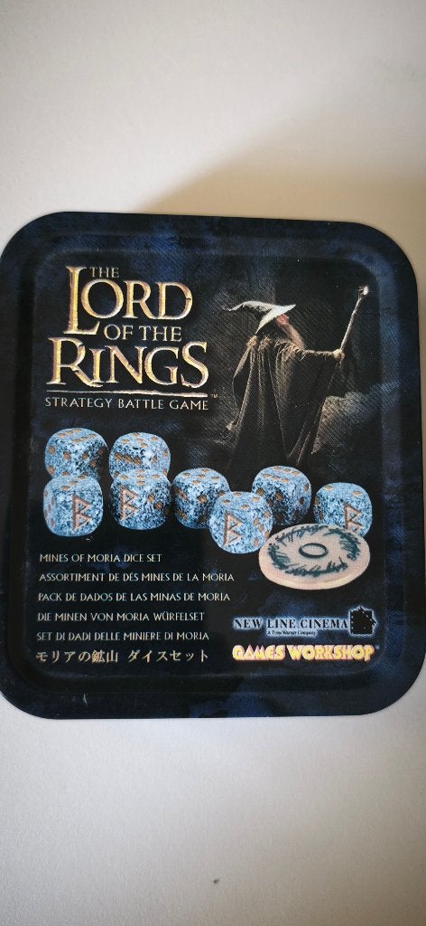Games Workshop LOTR Mines of Moria Dobbelstenen Set in Blik, Verzenden, Zo goed als nieuw, Spel