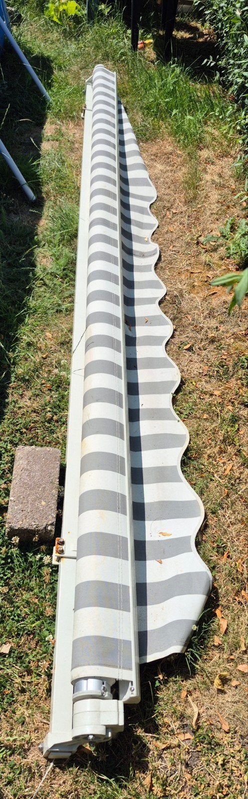 KNIKARM zonnescherm 297 cm breed nieuw en compleet, Tuin en Terras, Zonneschermen, Ophalen, Nieuw, 150 tot 300 cm, 250 cm tot 450 cm