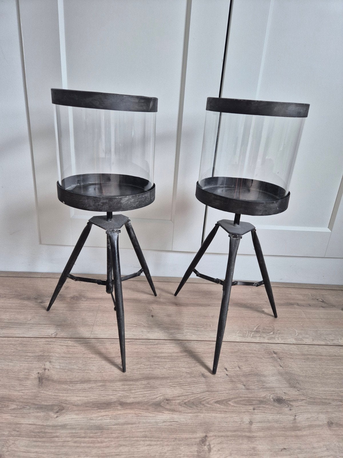 2 metalen cilinder kandelaars Home Society, Ophalen, Zo goed als nieuw