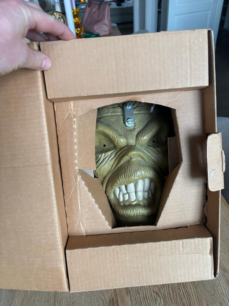 Iron Maiden Eddie Head Limited Edition CD Box Set, Ophalen of Verzenden, Zo goed als nieuw, Overige genres