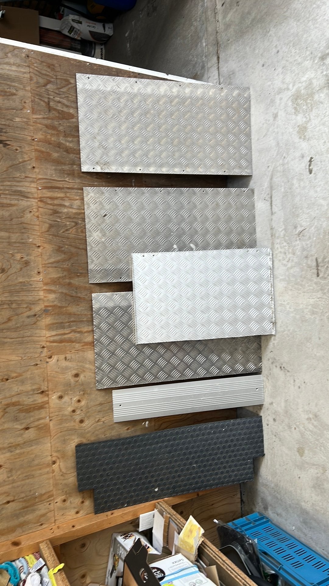 Drempel hulp oprijplaat aluminium traanplaat, Diversen, Ophalen of Verzenden, Zo goed als nieuw