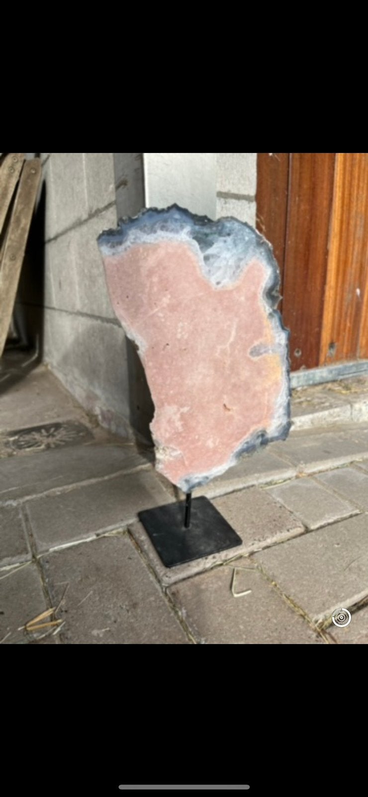 Roze amethist op standaard, Verzamelen, Mineralen en Fossielen, Ophalen of Verzenden