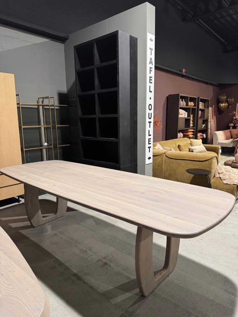 Eettafel Bordeaux l Whoon l Room108 l van €1989 voor €999, Ophalen, Eikenhout, 200 cm of meer, 50 tot 100 cm