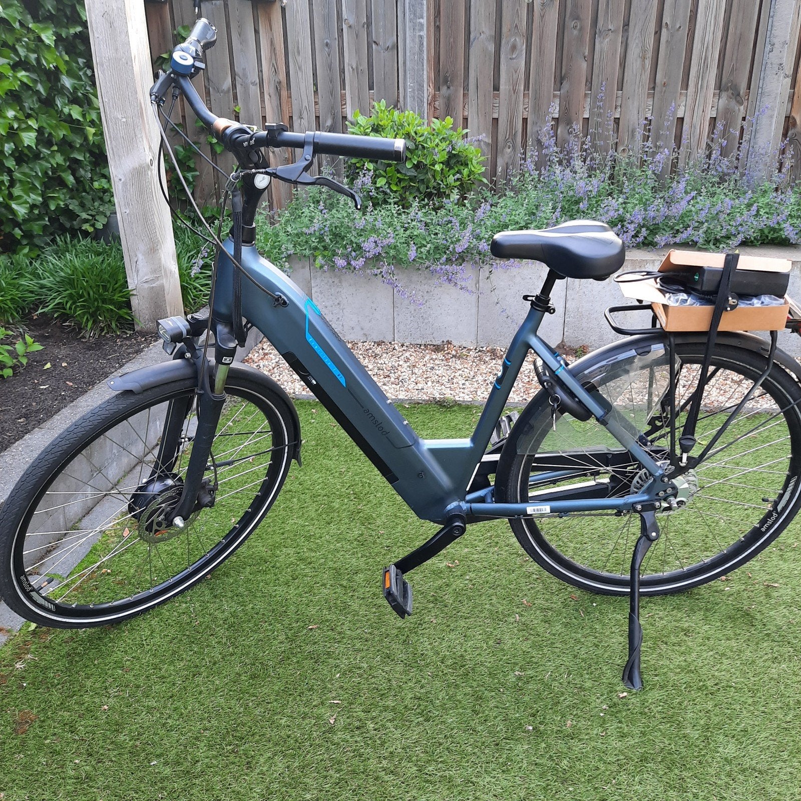 Amslod Hamilton F-MV, intube Accu, 4200 km, topstaat, 51 tot 55 cm, Ophalen, Zo goed als nieuw, Overige merken