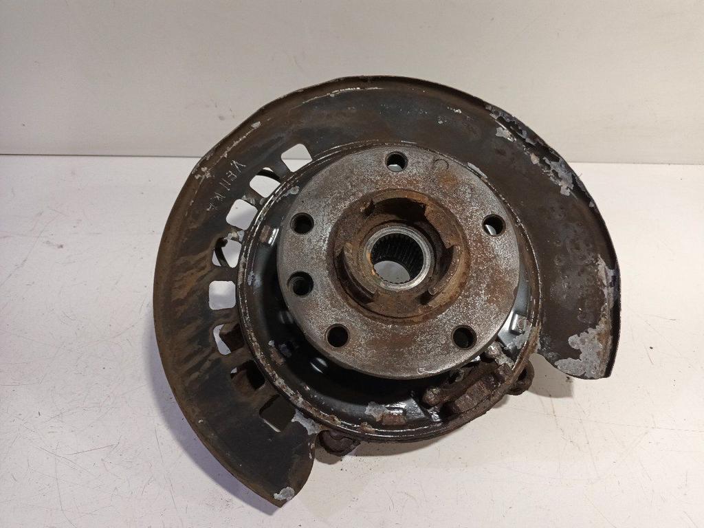 Wielnaaf rechts achter Volkswagen Touareg, Onderdelen@venauto.nl, Van der Ven Autorecycling B.V., Gebruikt, Ettenseweg 76, 4706 PB Roosendaal, The Netherlands