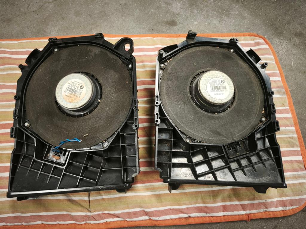 Speakers BMW E90 E91 E60 E61 woofers onder stoel, Auto diversen, Autospeakers, Ophalen, B, W, M