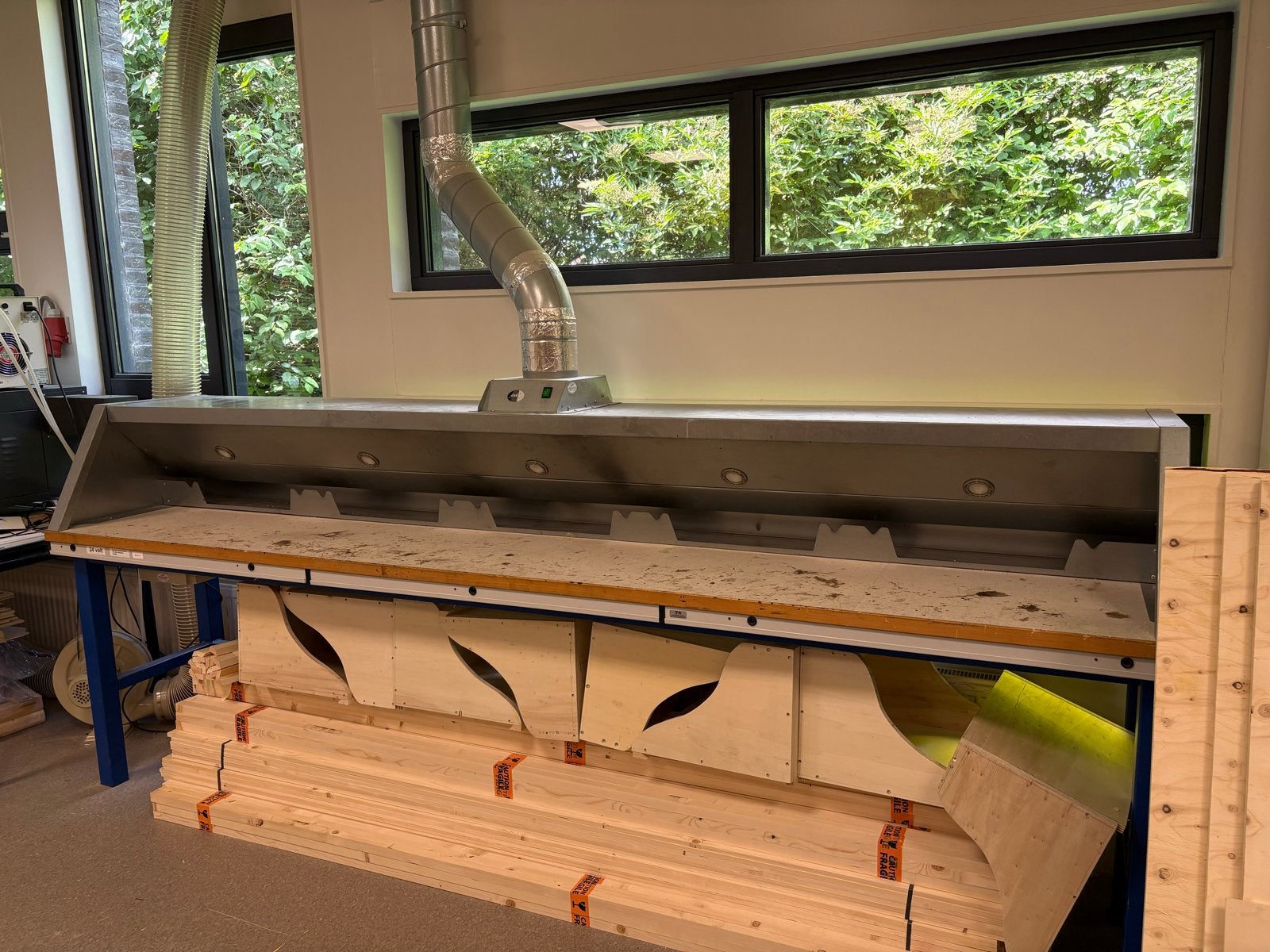 Soldeerwerkbank met afzuiging - Ideaal voor school of hobby, Ophalen