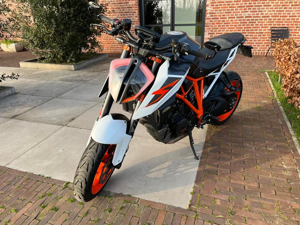 1290 Superduke R 2017 keyless + tech+trackpack, Motoren, Motoren | KTM, Particulier, Meer dan 35 kW, Naked bike