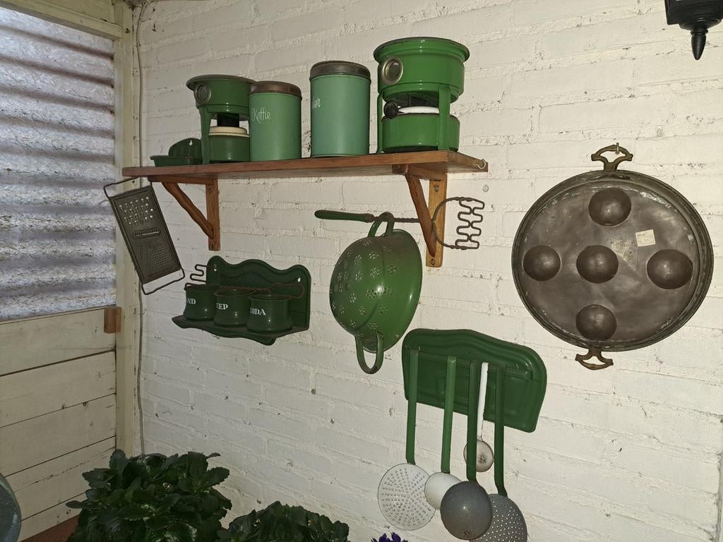 Verzameling groen emaille, Antiek en Kunst, Antiek | Emaille, Ophalen