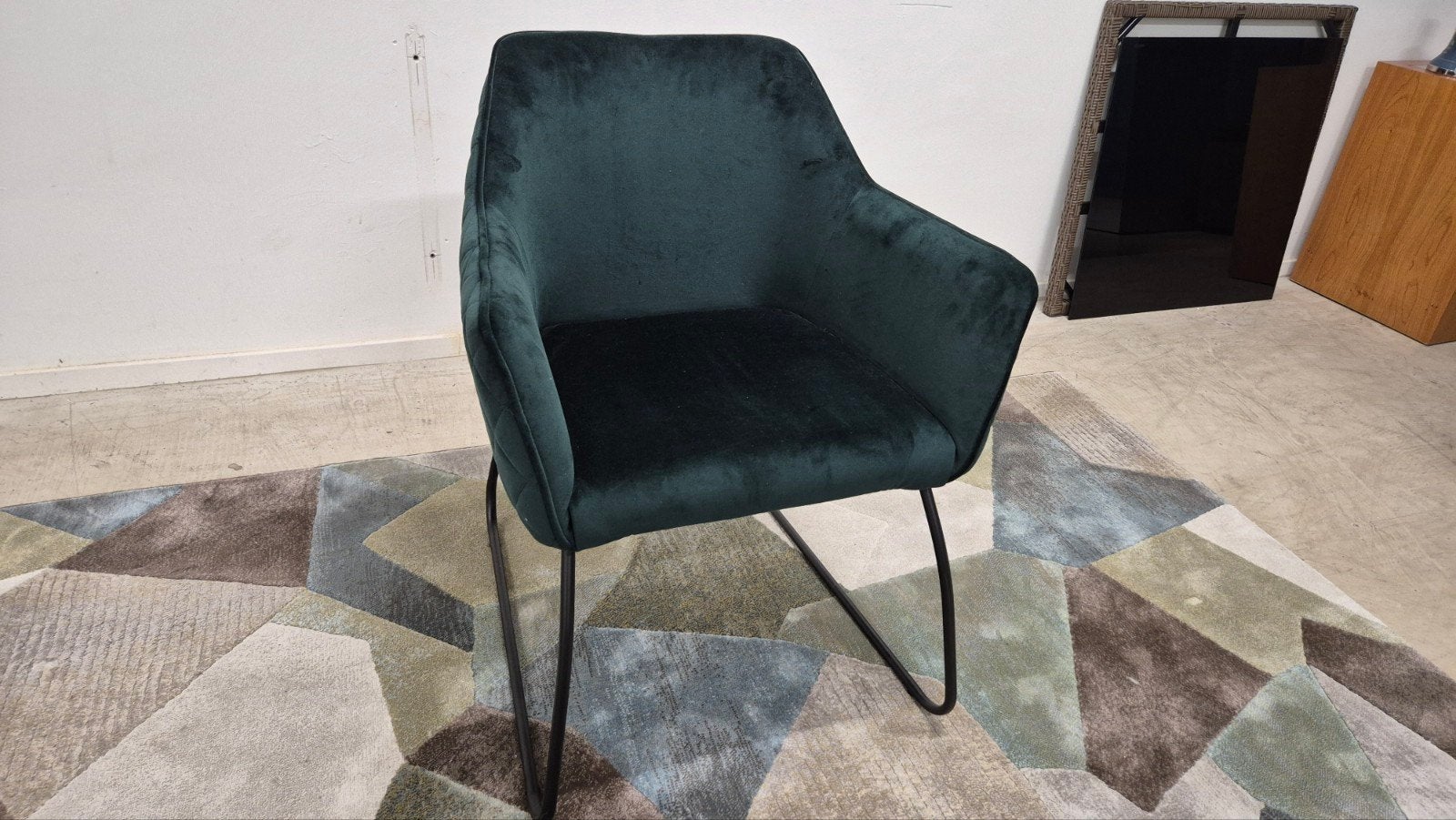 Losse set nieuwe design stoelen 6 stuks direct beschikbaar!, Huis en Inrichting, Stoelen, Overige materialen, Overige kleuren