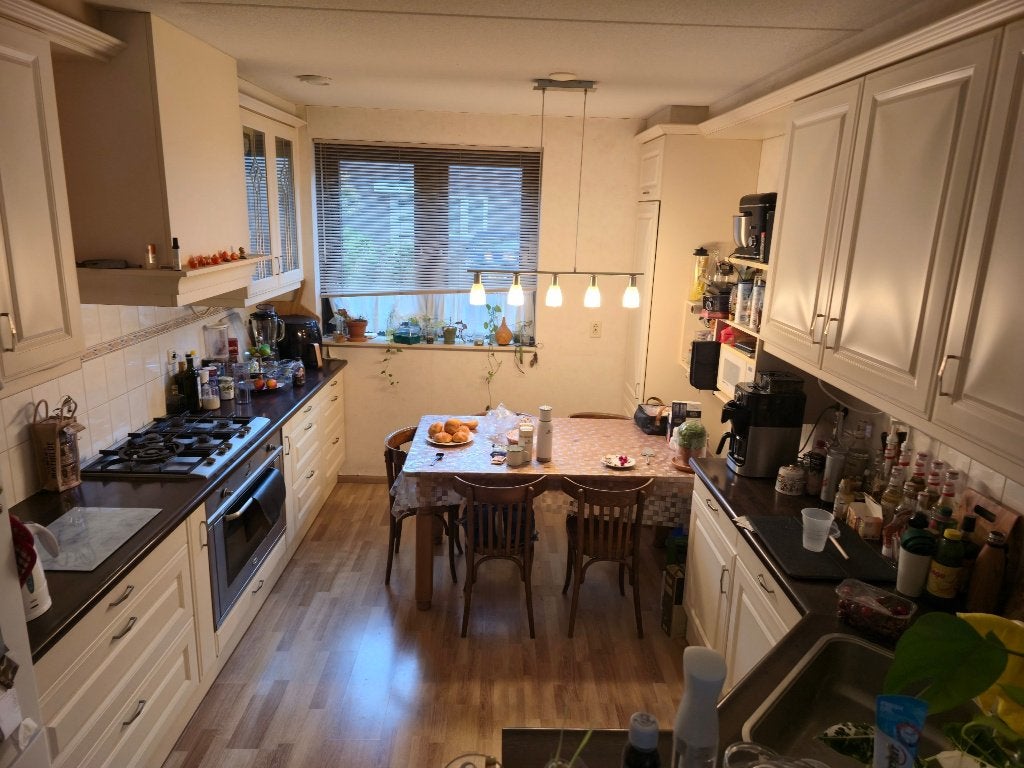 Grote complete keuken incl apparatuur, Ophalen, Gebruikt, Dubbelwandige keuken, Crème