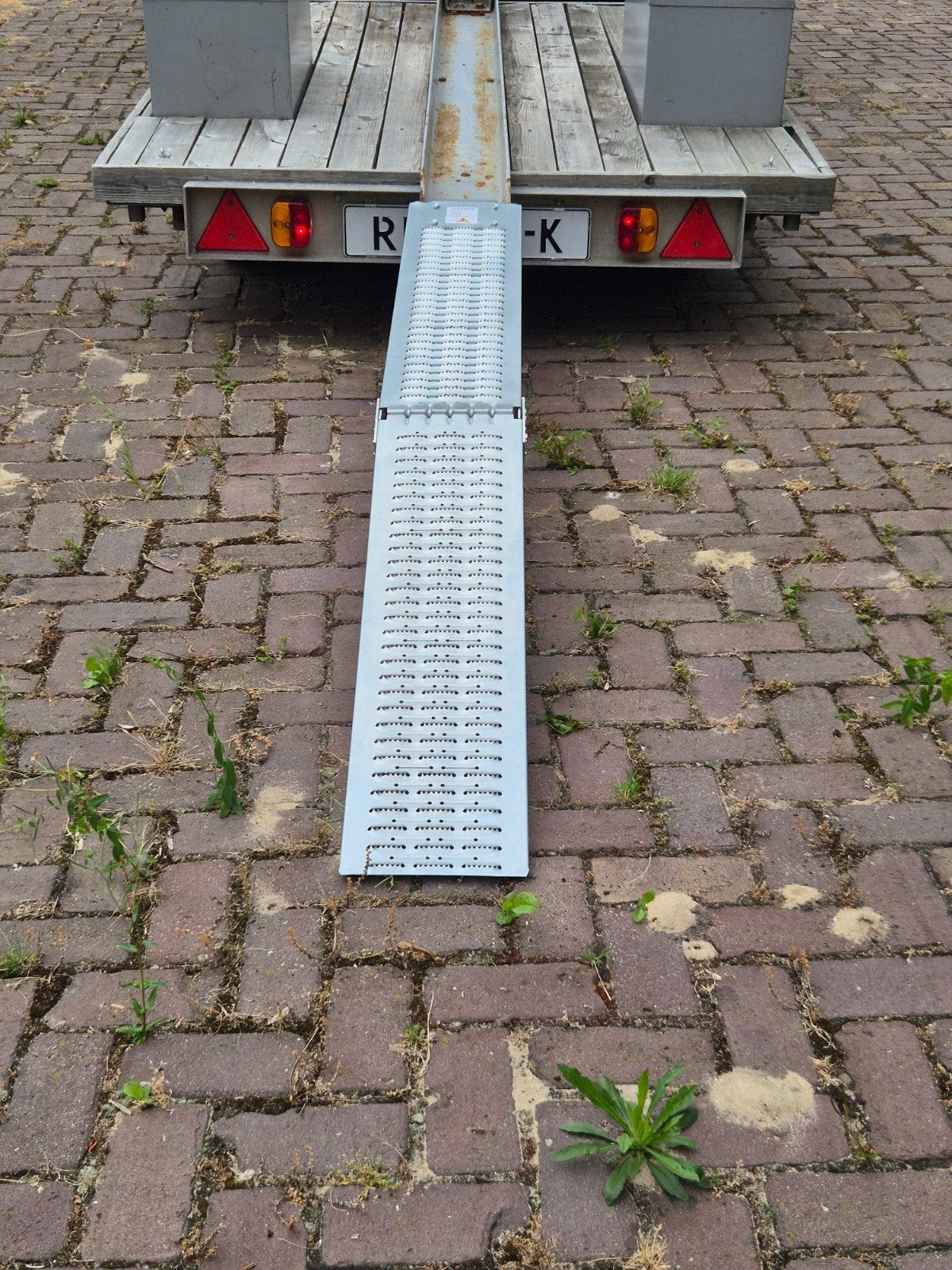 Oprijplaat / Oprijgoot - Aluminium, opvouwbaar, Ophalen of Verzenden, Gebruikt