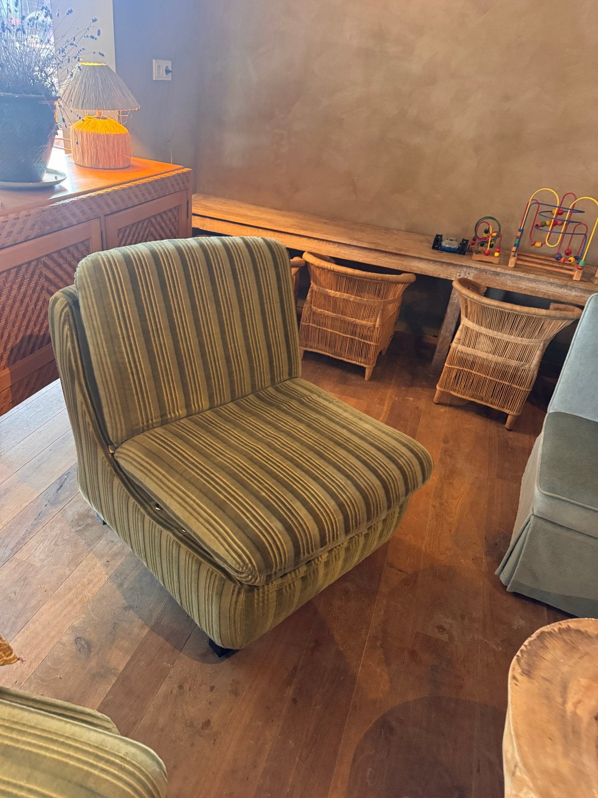 Vintage gestreepte fauteuil in olijfgroen elementenbank, Antiek en Kunst, Antiek | Meubels | Stoelen en Banken, Ophalen