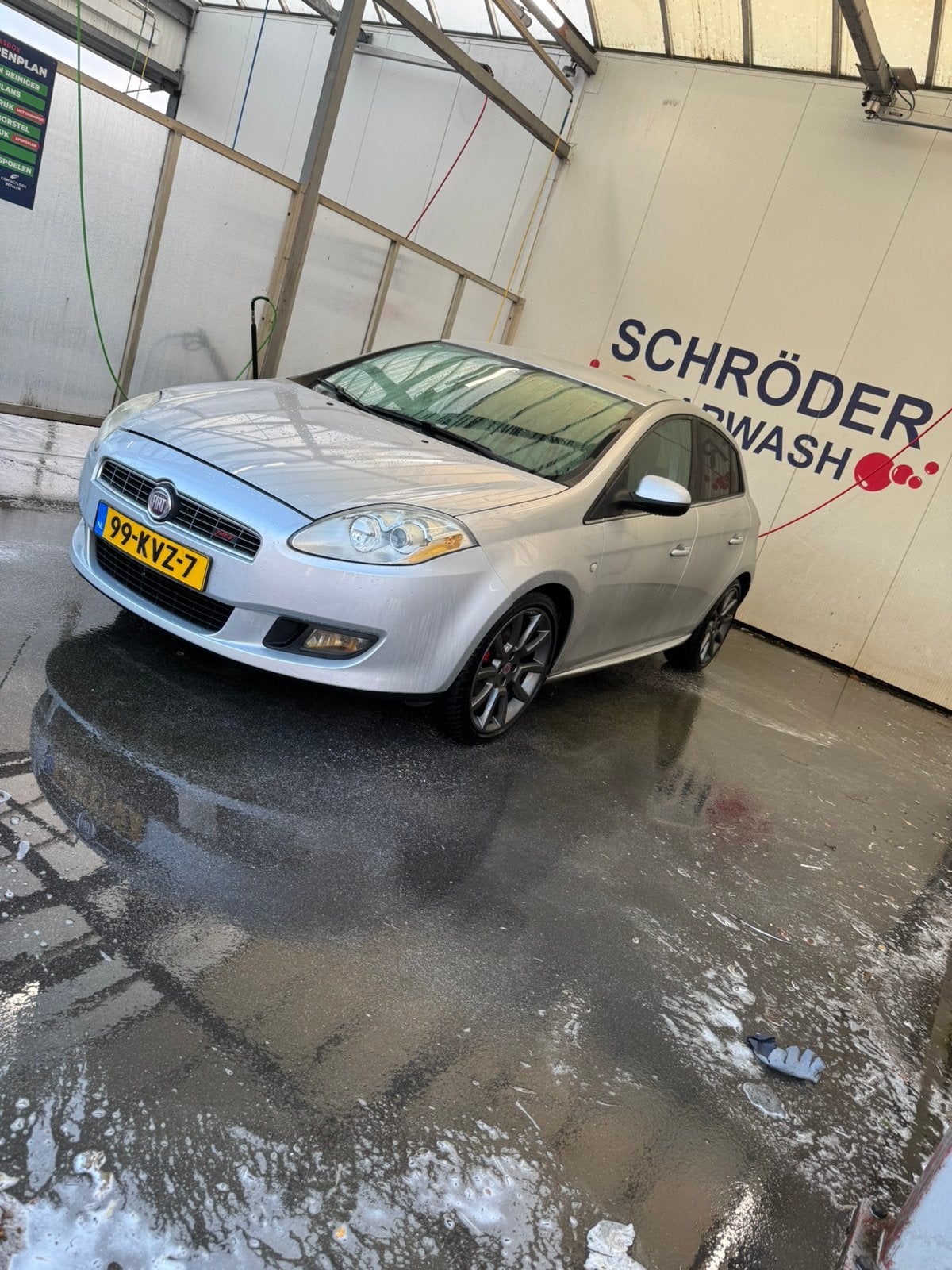 Fiat Bravo 1.4 16V 150 5DR 2010 Grijs, Auto's, Voorwielaandrijving, Stof, 4 cilinders, Multifunctioneel stuurwiel