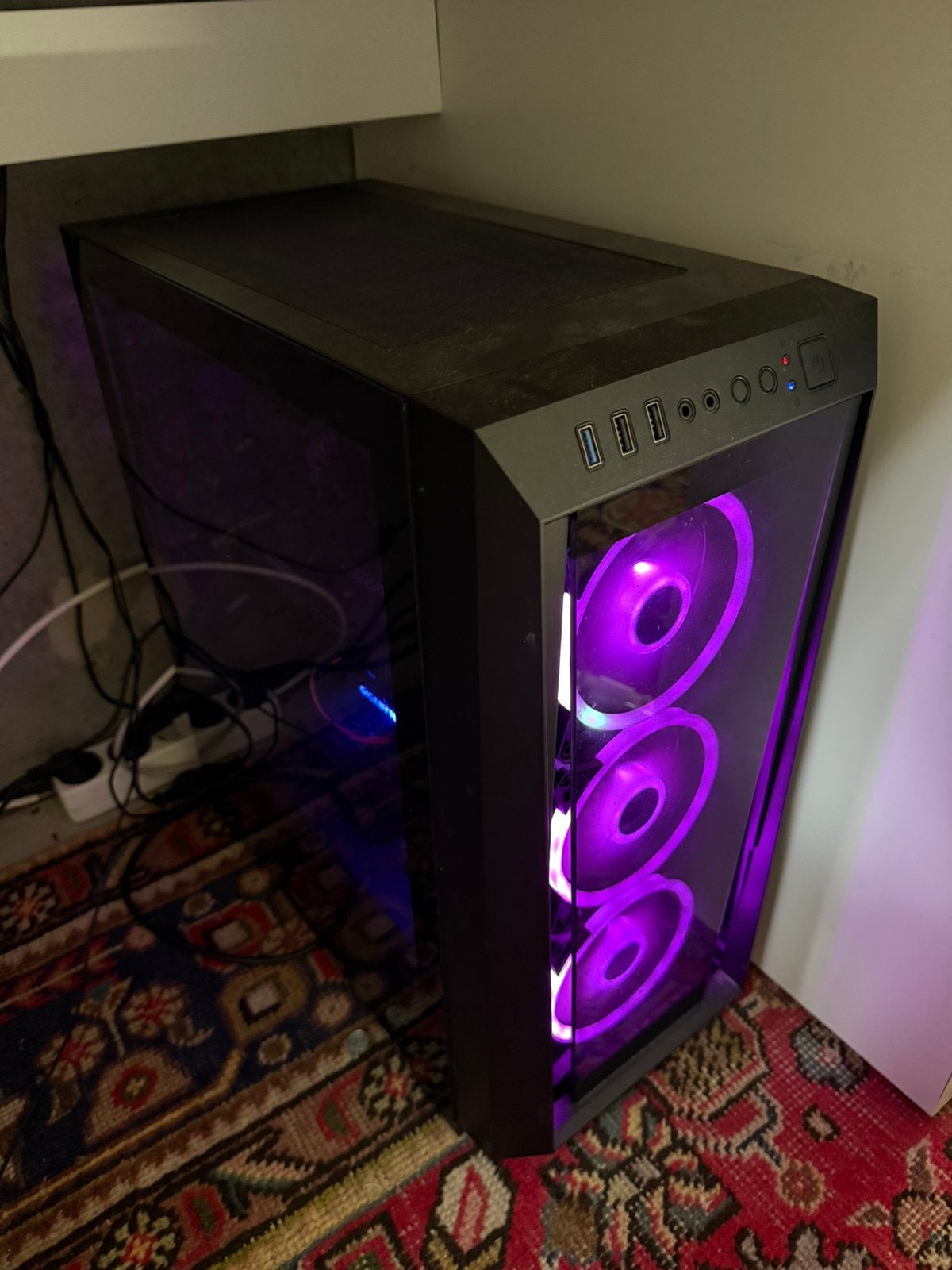 Pc, 2 tot 3 Ghz, 15 inch, Ophalen of Verzenden, Zo goed als nieuw