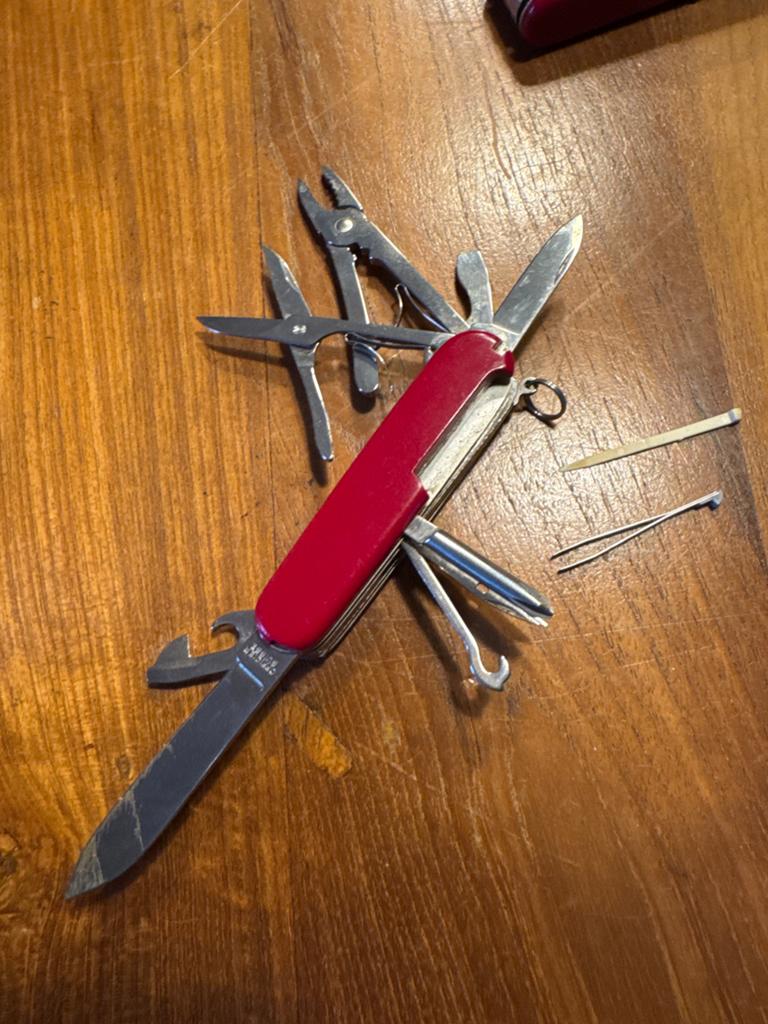 Victorinox SwissTool Spirit X met leren etui, Ophalen of Verzenden, Overige soorten, Nederland, Mes of Dolk
