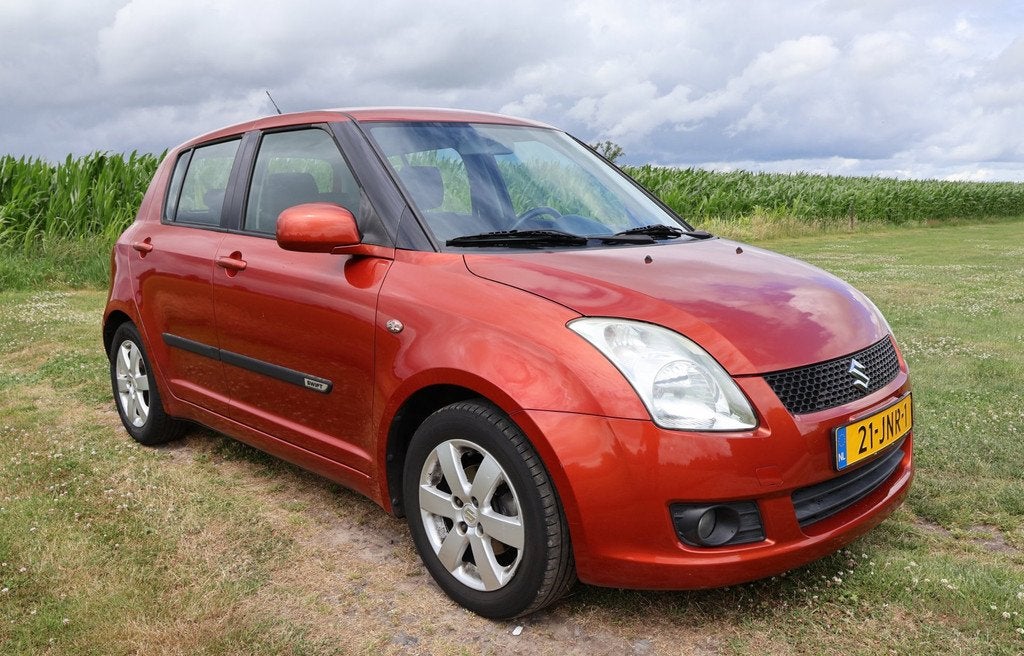 Suzuki Swift 1.3 Shogun| Airco|Elek. ramen|NL-Auto-NAP|Goed, Auto's, Suzuki, Voorwielaandrijving, Stof, Zwart, 400 kg
