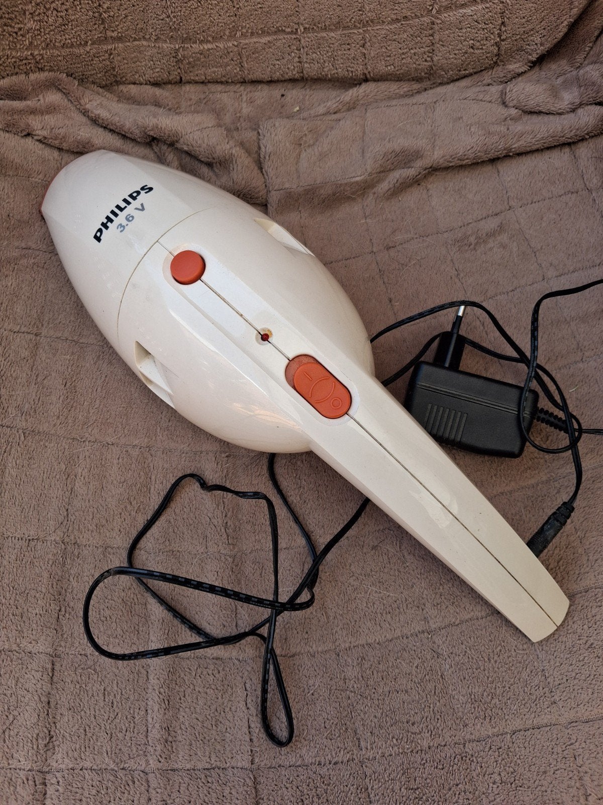 Philips 3.6V Kruimeldief - Handige Draadloze Stofzuiger, Ophalen, Gebruikt, Draadloos, Minder dan 1200 watt