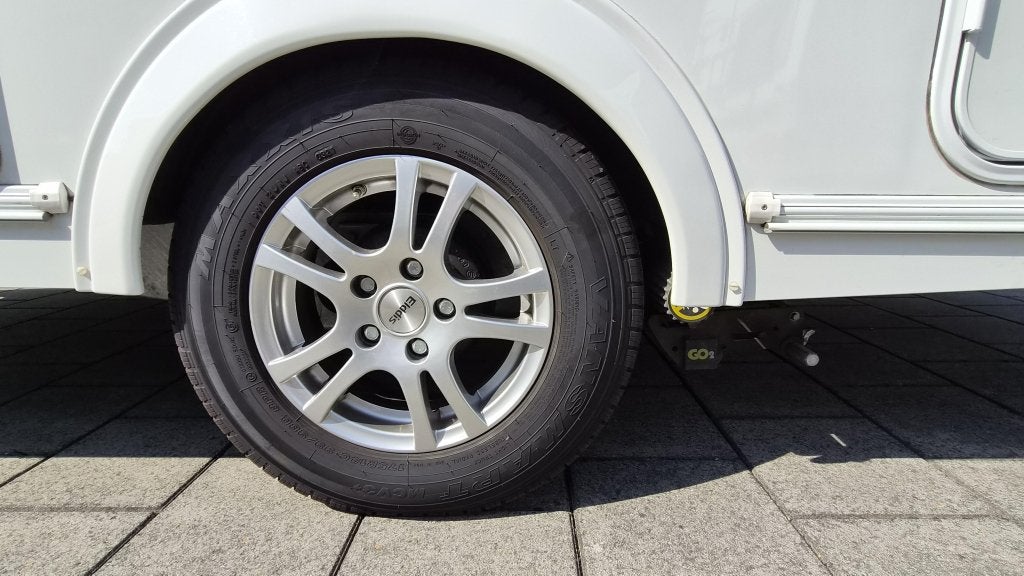Elddis Avante 372, Caravans en Kamperen, Overige typen, Elddis, Kachel, Bedrijf