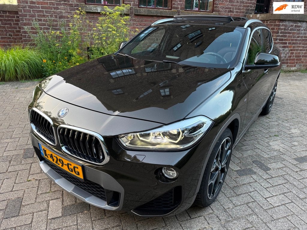 BMW X2 SDrive20i High Executive M-Sport Pannodak Full Option, Auto's, BMW, 1998 cc, X2, Euro 6, Bruin