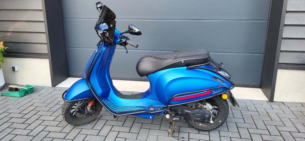 Vespa Sprint 50, Fietsen en Brommers, Scooters | Vespa, Zo goed als nieuw, Overige modellen, Benzine, Ophalen