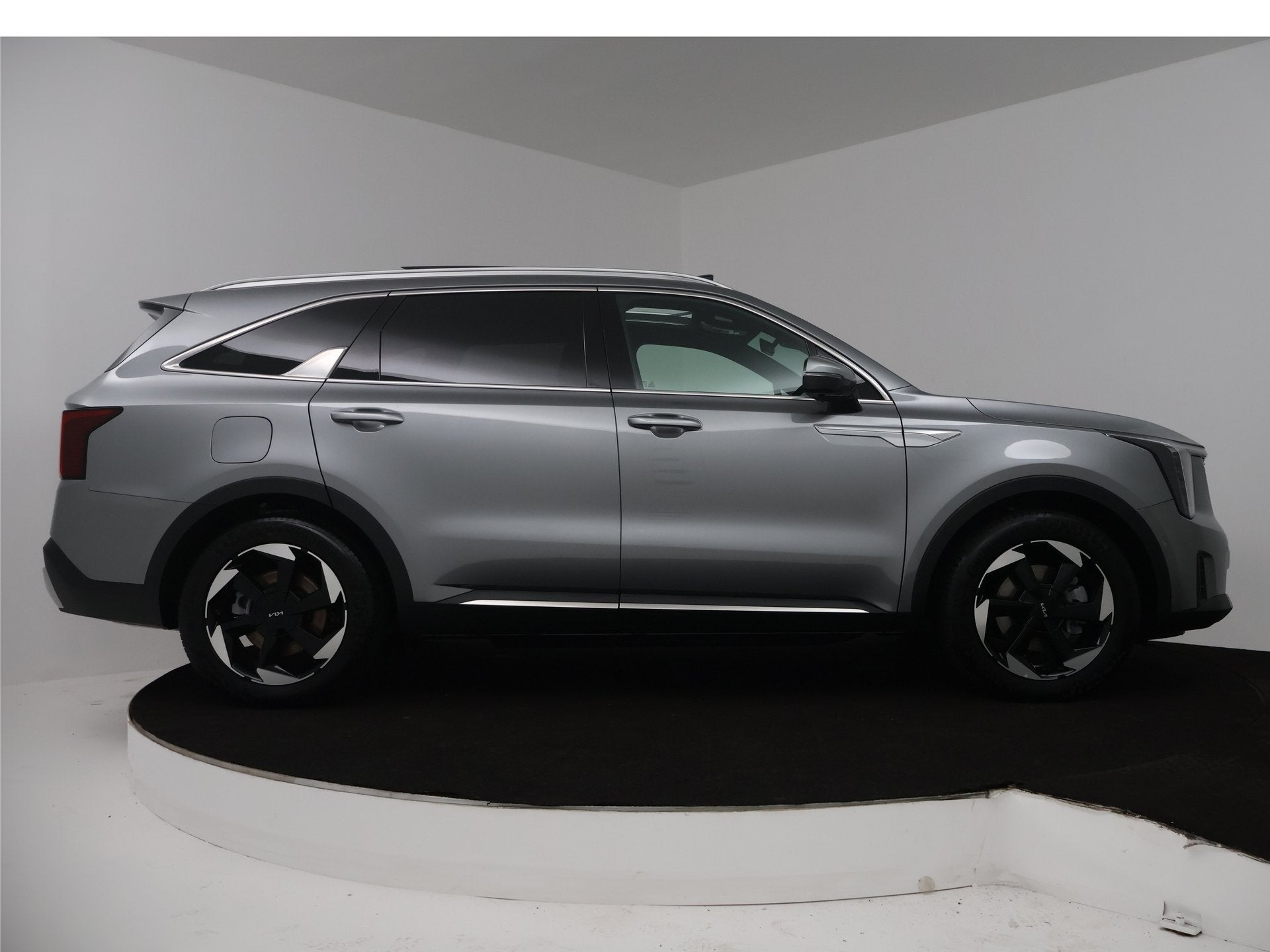 Kia Sorento 1.6 T-GDi Plug-in Hybrid 4WD ExecutiveLine 7p. |, Auto's, 12 maanden, 2005 kg, Gebruikt, 4 cilinders