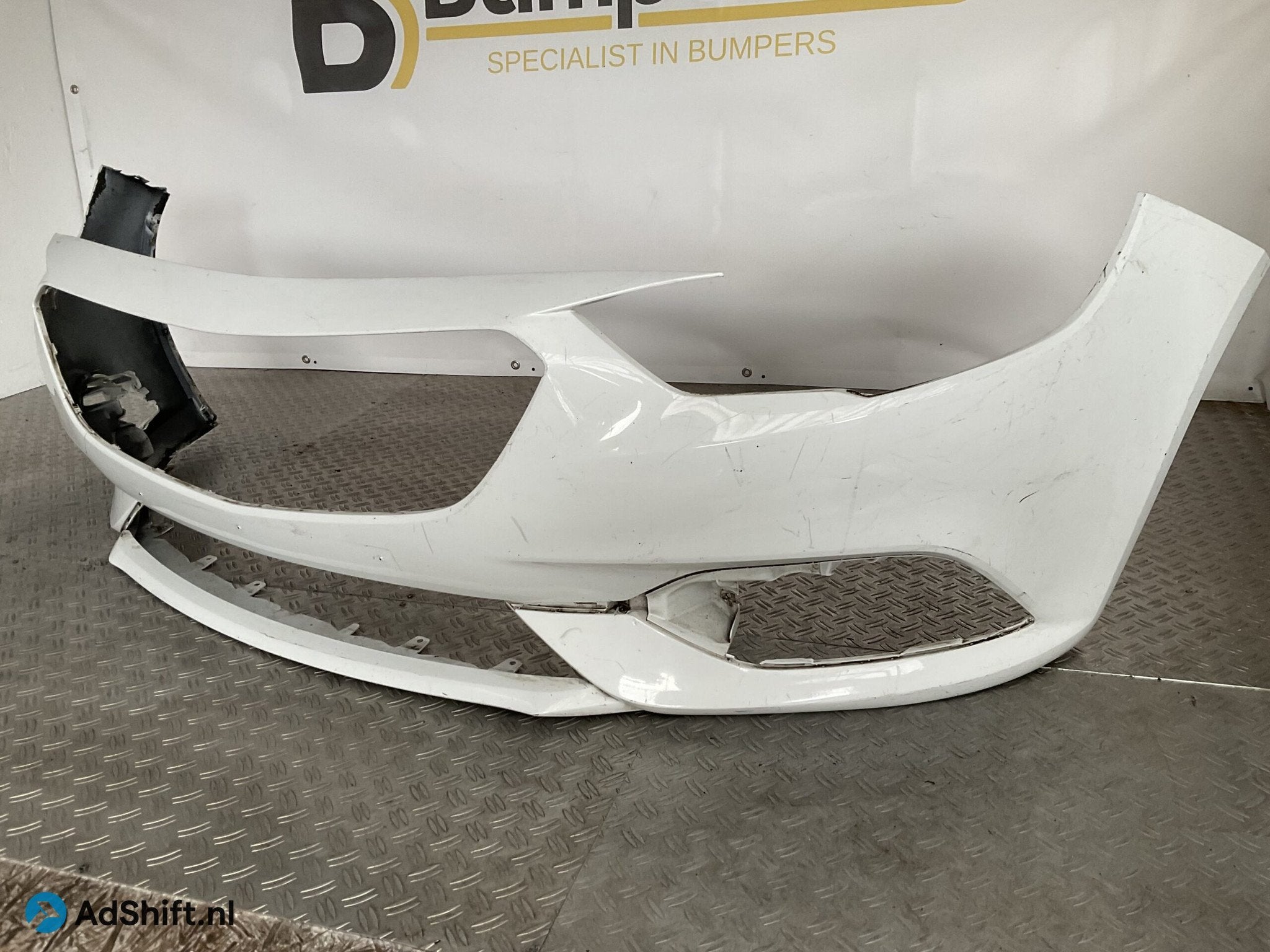 Bumper Opel Insignia B 39052730 Voorbumper i5-16568z, Auto-onderdelen, Bumper