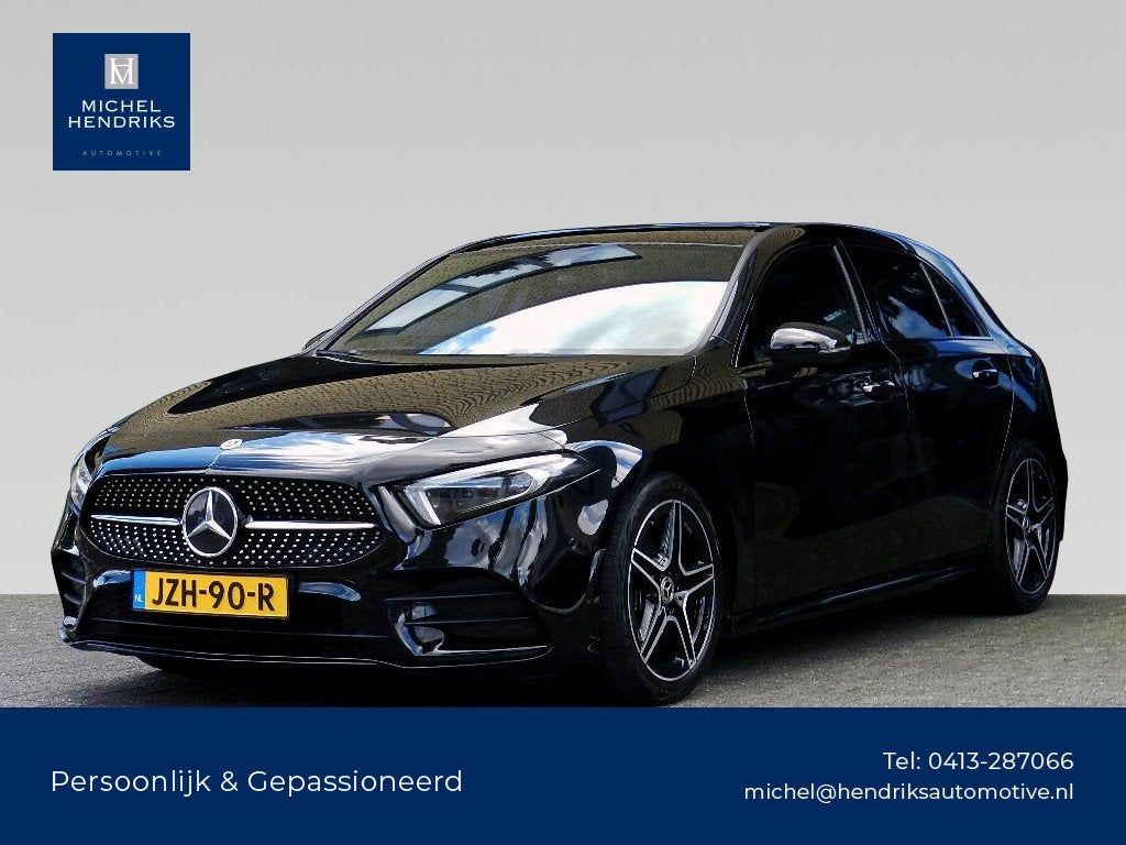 Mercedes-Benz A-klasse 200 AMG Night Edition PANO Distronic, Auto's, Dealer onderhouden, Gebruikt, 4 cilinders, 1600 kg