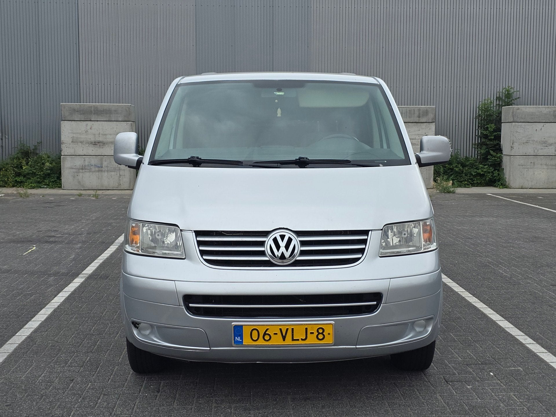 Volkswagen Transporter 2.5 TDI 340 Trendline DC Airco |L2 |D, Gebruikt, Volkswagen, 2020 kg, Origineel Nederlands