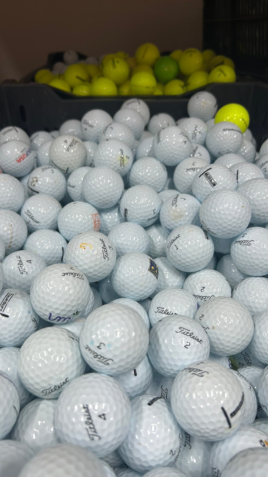 50 Stuks Titleist Tour Soft Golfballen AAAA, Ophalen of Verzenden, Zo goed als nieuw, Bal(len)