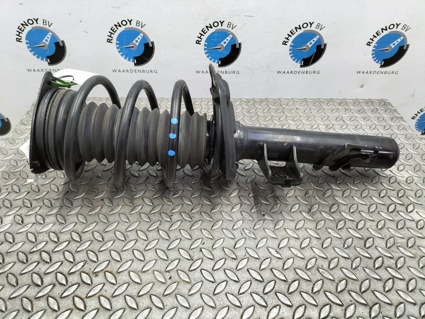 RENAULT MEGANE E-TECH EV60 (BNJ1) VEERPOOT / SCHOKBREKER LV, Ophalen of Verzenden, Gebruikt, Stiba lid