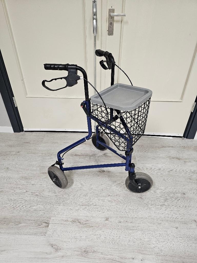 Rollator 3 wielen voor €25,-, Diversen, Ophalen, Gebruikt, Nvt, Nvt