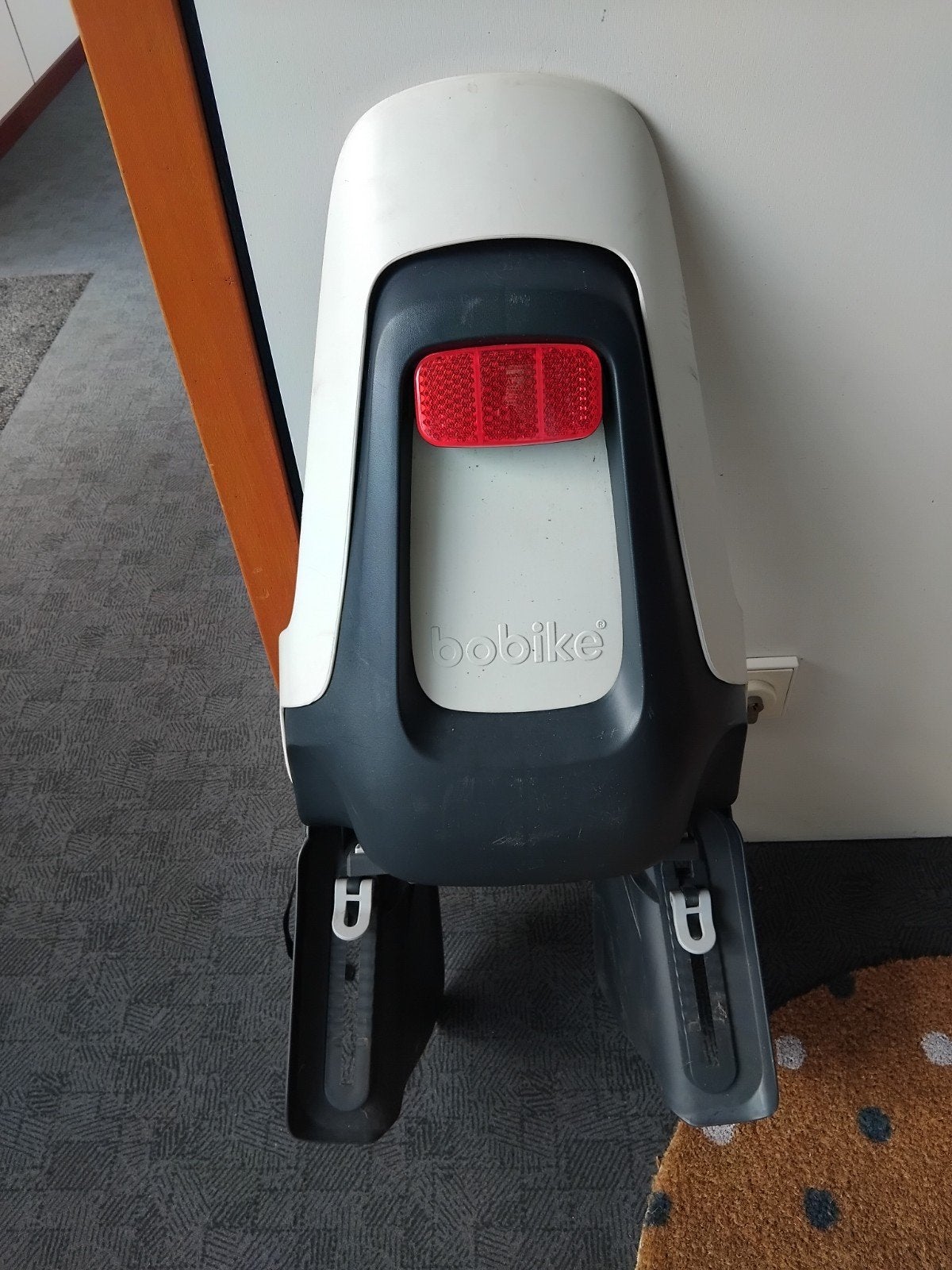 Bobike Achterzitje voor fiets - Wit/Zwart, Ophalen, Gebruikt, Voetsteuntjes