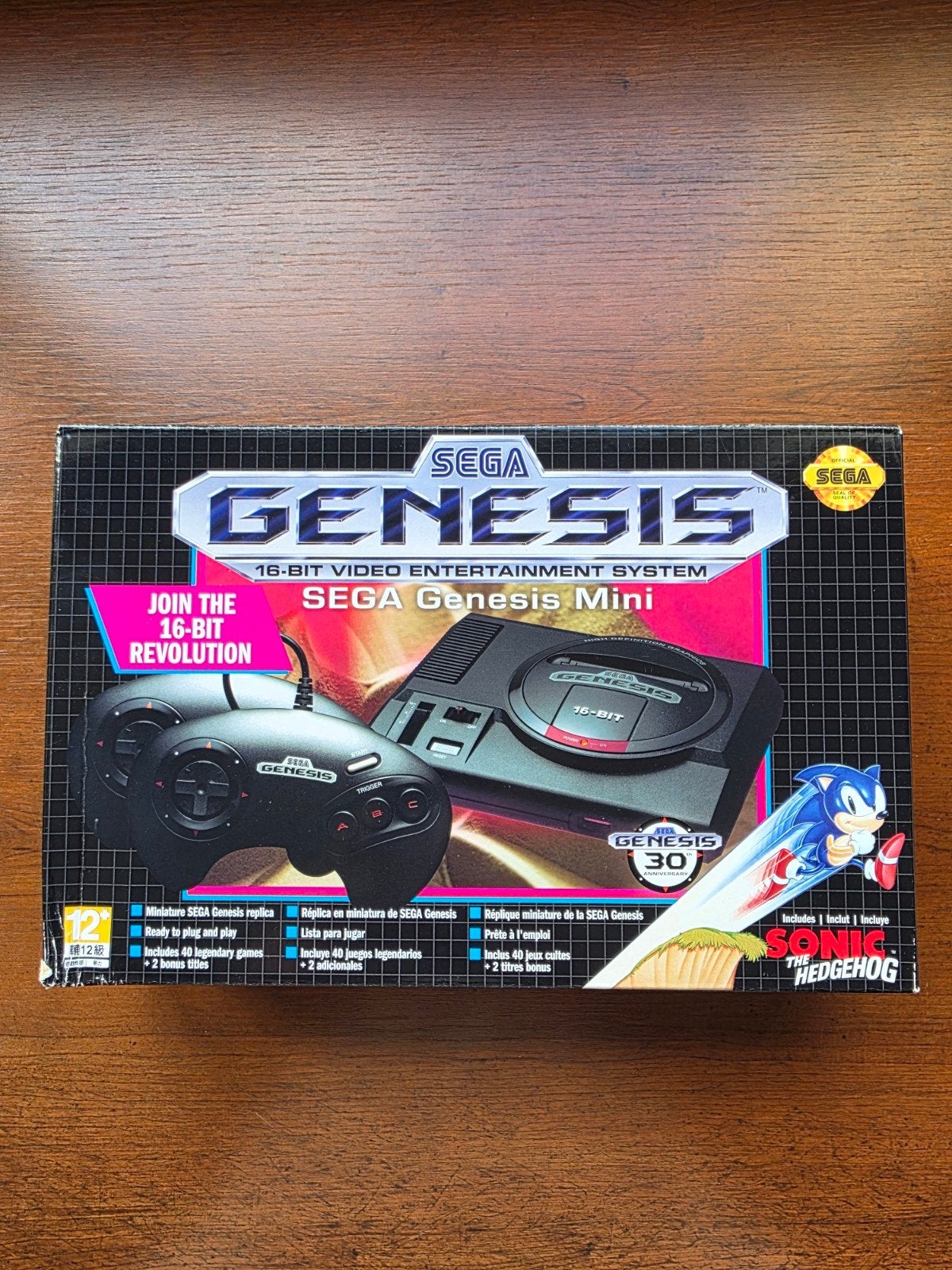 Sega Genesis Mini Console 2 Controllers, Kabels & Doos, Spelcomputers en Games, Spelcomputers | Sega, Zo goed als nieuw, Mega Drive