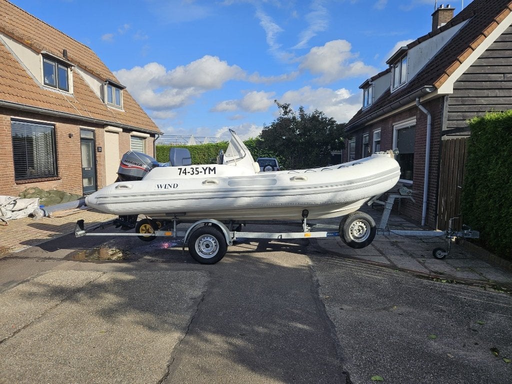Rubberboot/RIB 4,80 meter met 60 pk Mariner – incl trailer, Gebruikt, Buitenboordmotor, Rib, Trailer