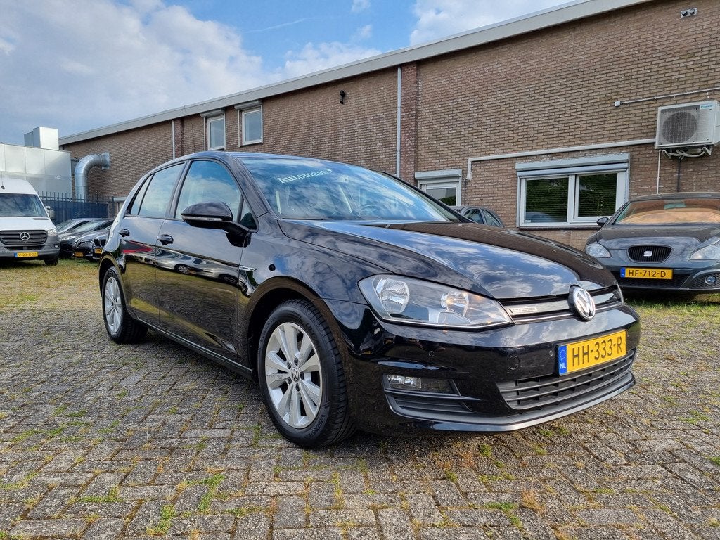 Volkswagen Golf 1.0 TSI AUTOMAAT ✅1e EIGENAAR ✅DEALER ON, Gebruikt, Euro 6, Met garantie (alle), Origineel Nederlands